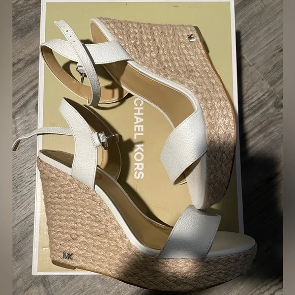 Michael Kors Jill Espadrille Wedge Sandals Size 9.5 White - Picture 1 of 3